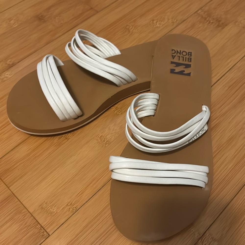 Billabong flip flops / strappy sandals